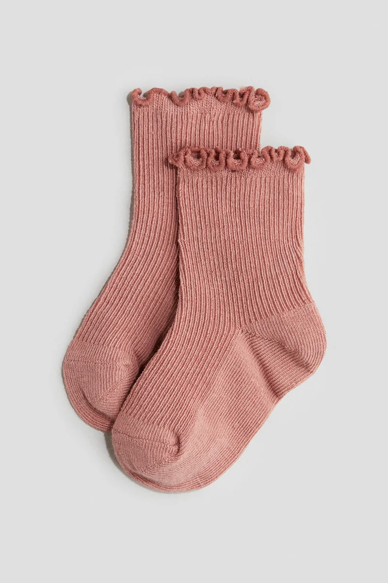 اتش اند ام جوارب بتفاصيل متشابكة - عبوة من 4